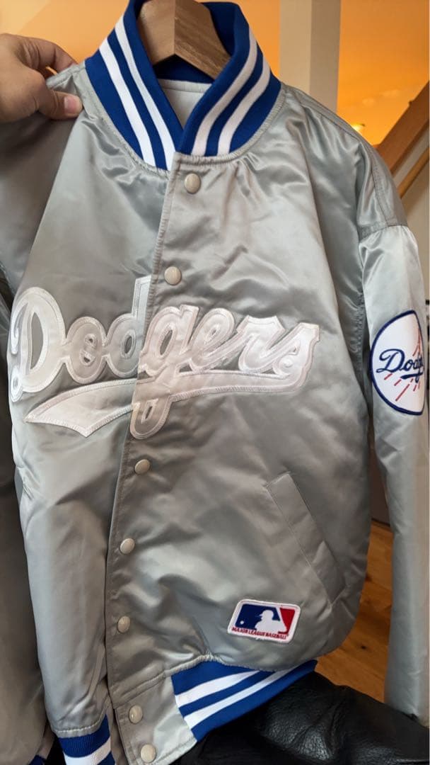 Dodgers スタジアムジャケット シルバー　デッドストック