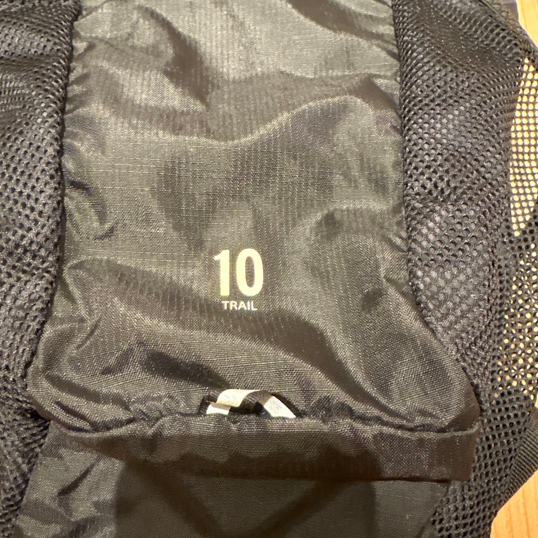 Salomon TRAIL 10 ブラック