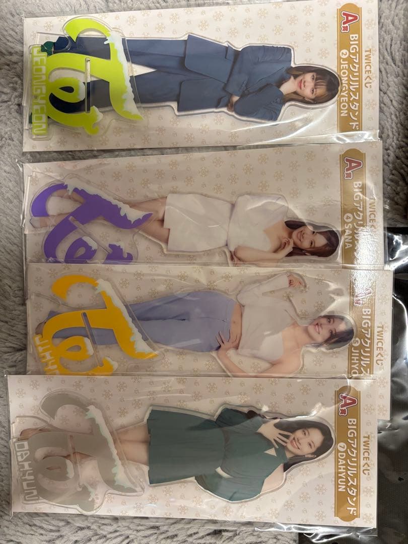 TWICE グッズセット諸々