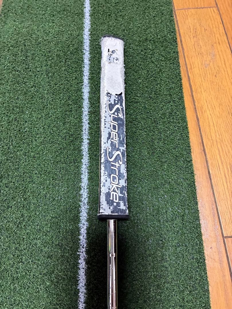 オデッセイ O-WORKS TOUR SILVER R-BALL パター