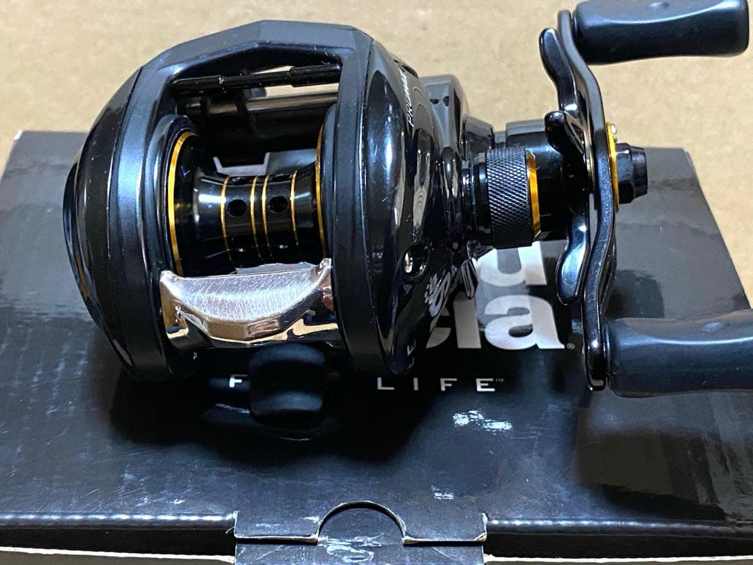 値下げ‼️美品‼️機関良好‼️フィネス用浅溝スプール付き‼️アブガルシア プロマックス3