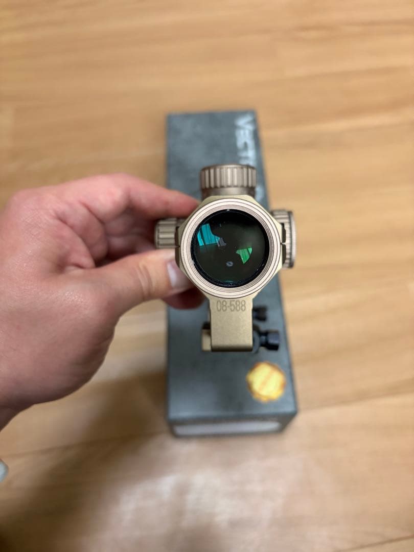 Vector Optics Forester GenII FDE マウント付き