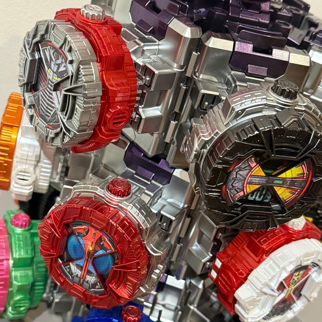 DXライドウォッチ19個+ダイザー 劇中プロップ風塗装 竜頭発光・大音量化