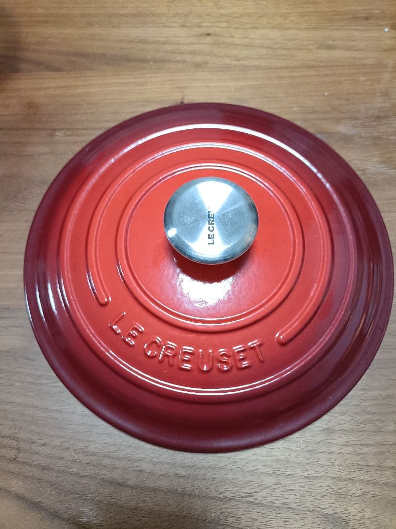 【美品】 LE CREUSET 赤色 両手鍋 20cm