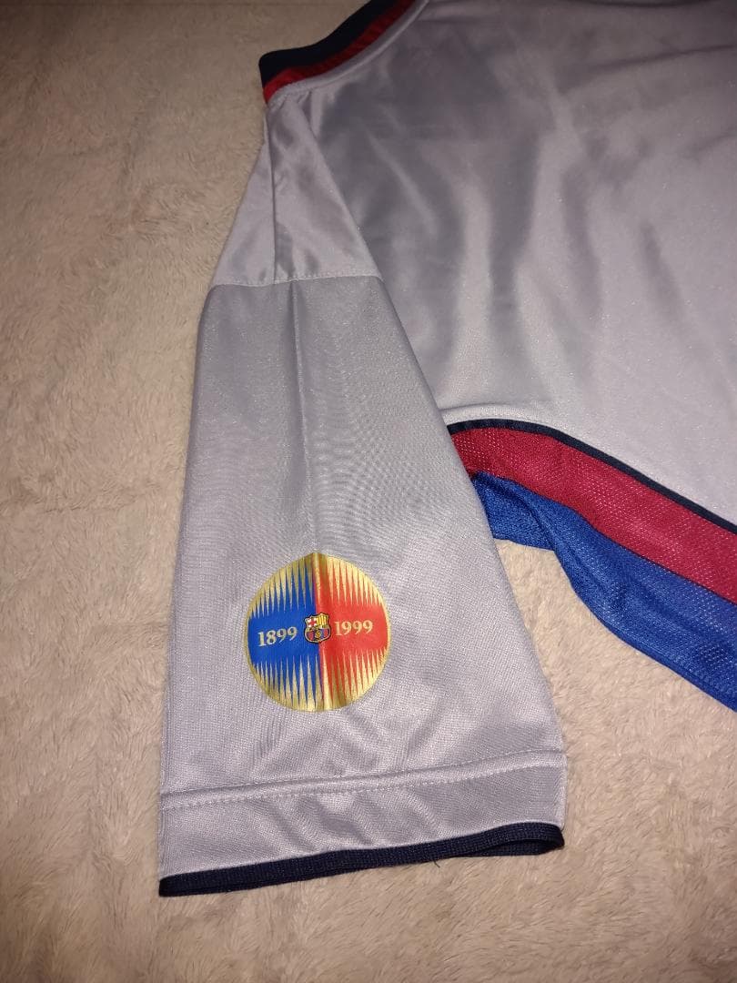 FC Barcelona Nike シャツ シルバー1999年記念　注意事項あり