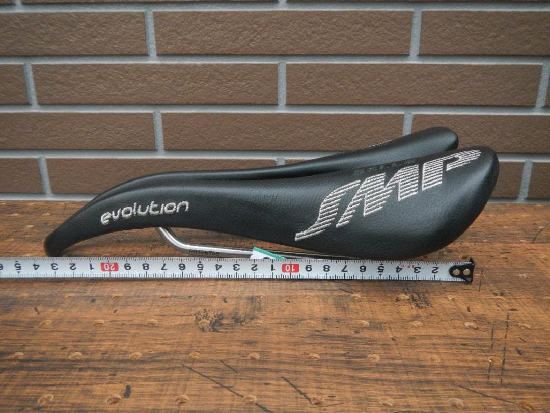 SELLE SMP EVOLUTION サドル エボリューション ピスト