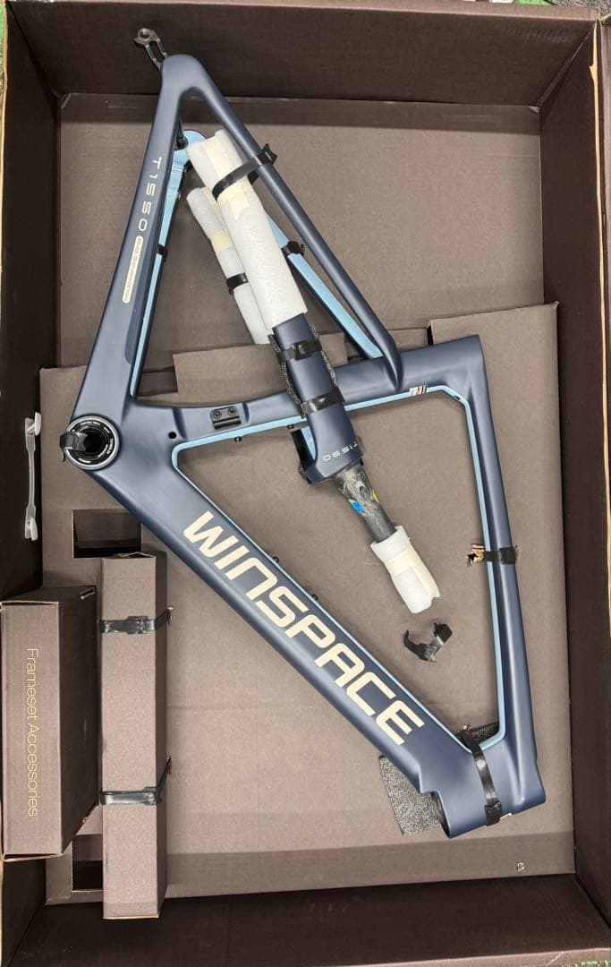 WINSPACE T1550 2ND GEN フレームセットSサイズ未使用に近い