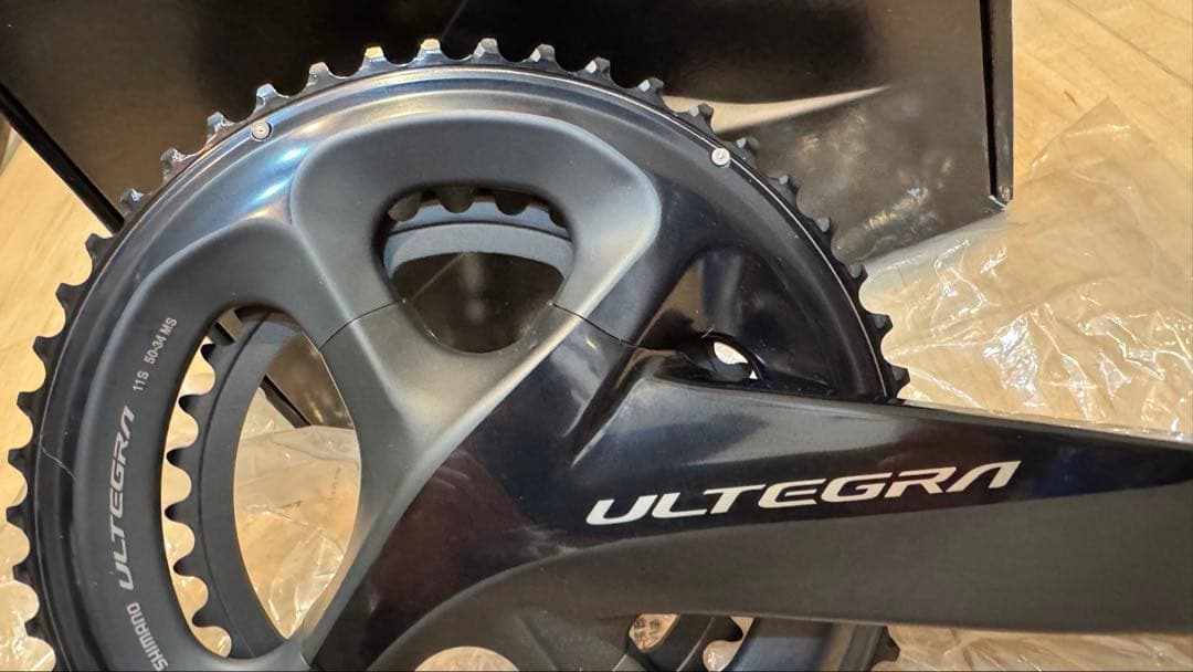 限定最終セール　シマノ ULTEGRA FC-R8000クランクセット