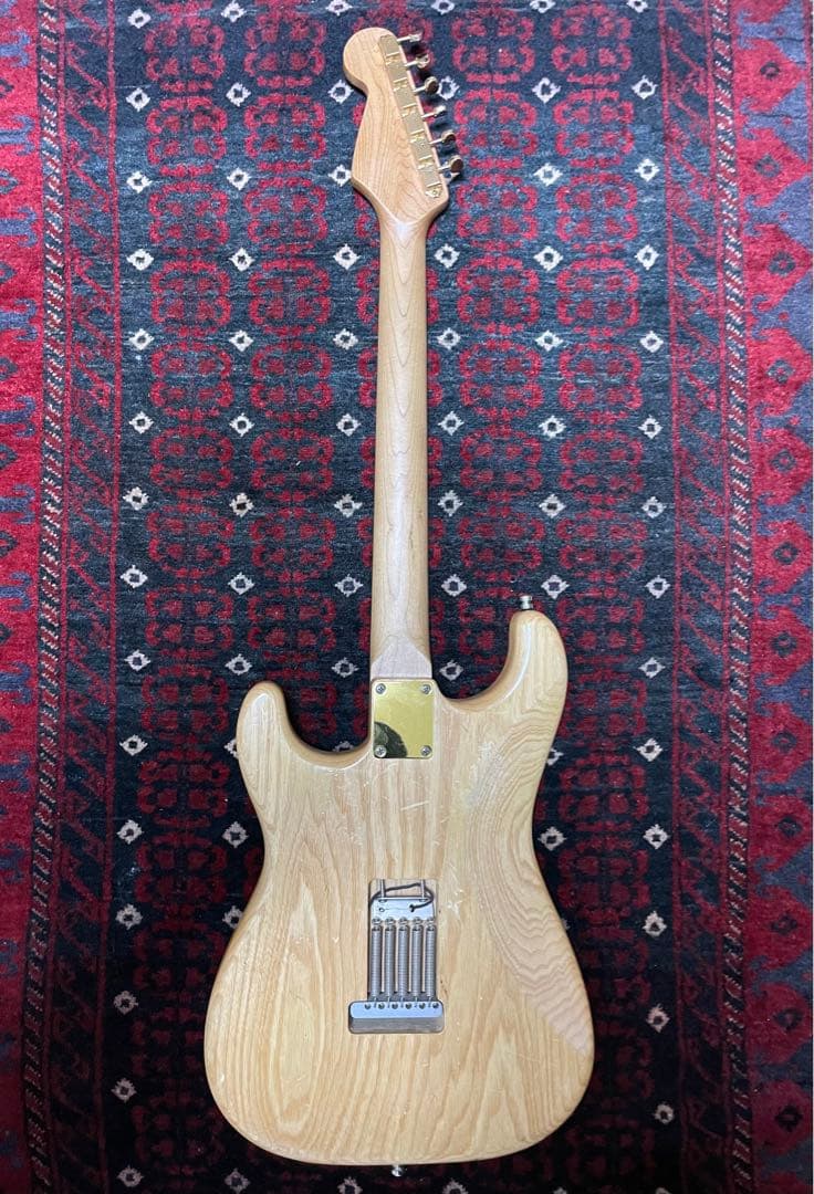 高音質　高品質　ストラトタイプ　コンポーネント カスタム　ギター　guitar