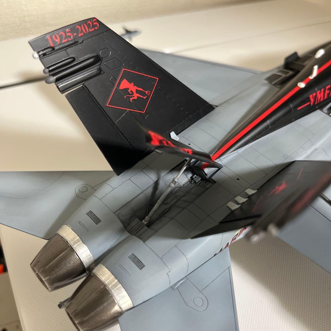 戦闘機プラモデル完成品1/48F-18ホーネット