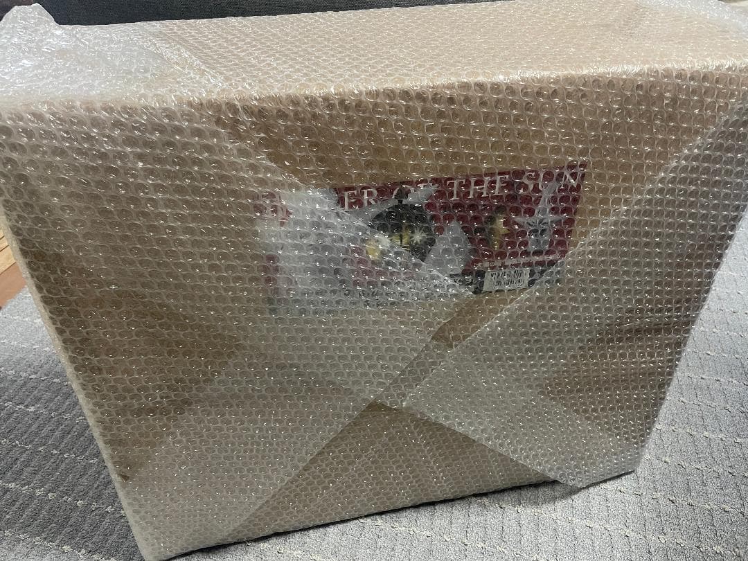 海洋堂 1/144 スケール 太陽の塔 塗装済み完成モデル （新品未開封）