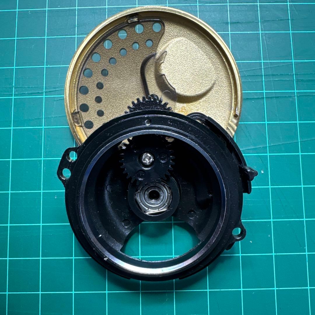 【メンテナンス済】シマノ(SHIMANO) 18 カルカッタコンクエスト300