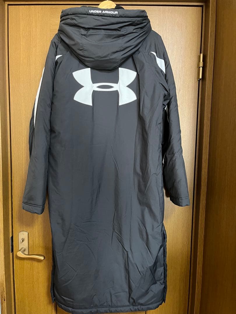 Under Armour フード付きベンチコート