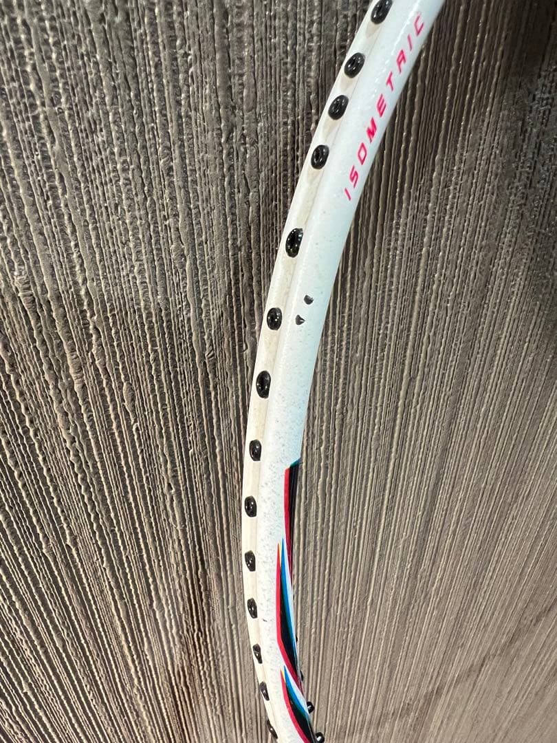 【美品】YONEX バドミントンラケット アストロクス33