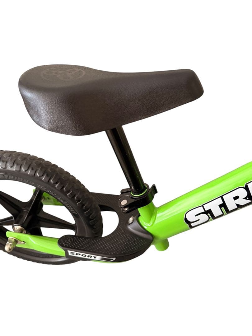 美品　ストライダー　STRIDER SPORT 12インチ グリーン 日本正規品
