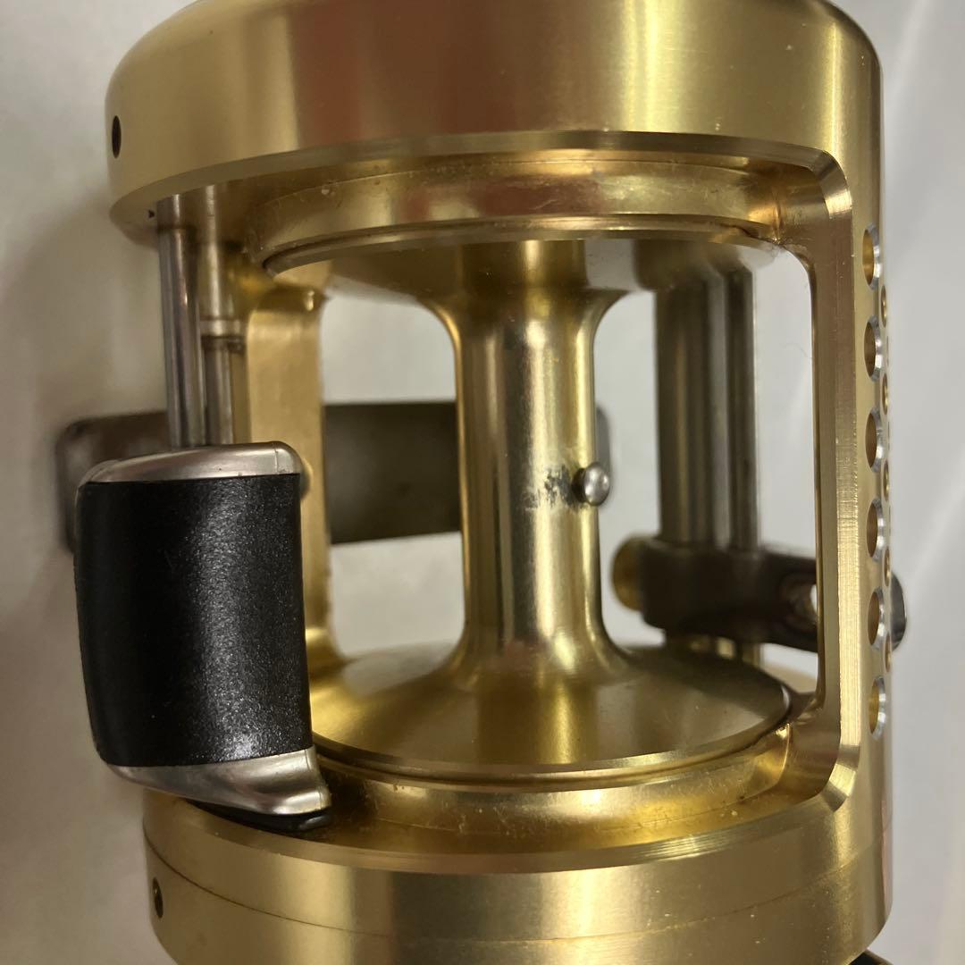 SHIMANO CALCUTTA CONQUEST 両軸リール ゴールド