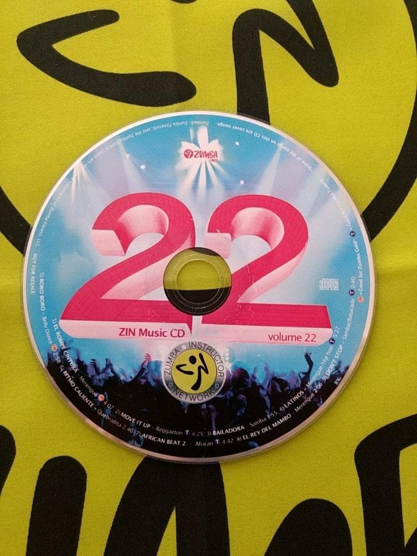 ZUMBA ズンバ ZIN22 CD & DVD インストラクター専用 希少
