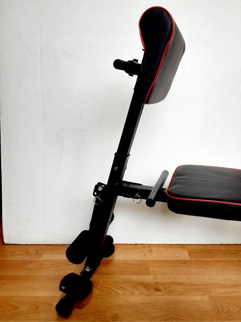 J 【中古】筋トレをお家でする方必見！トレーニングベンチ 折り畳み 調整可能