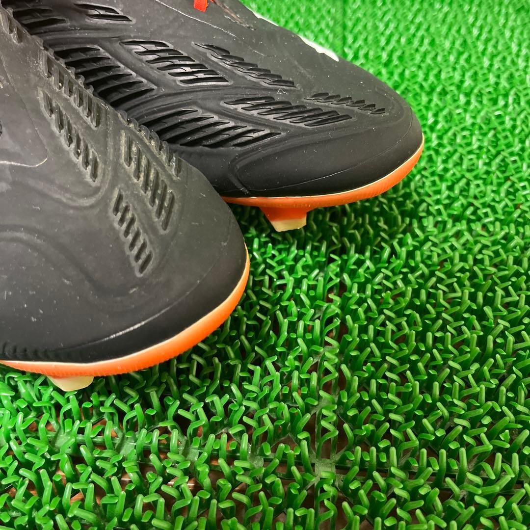 アディダス サッカースパイク プレデター Elite L HG/AG