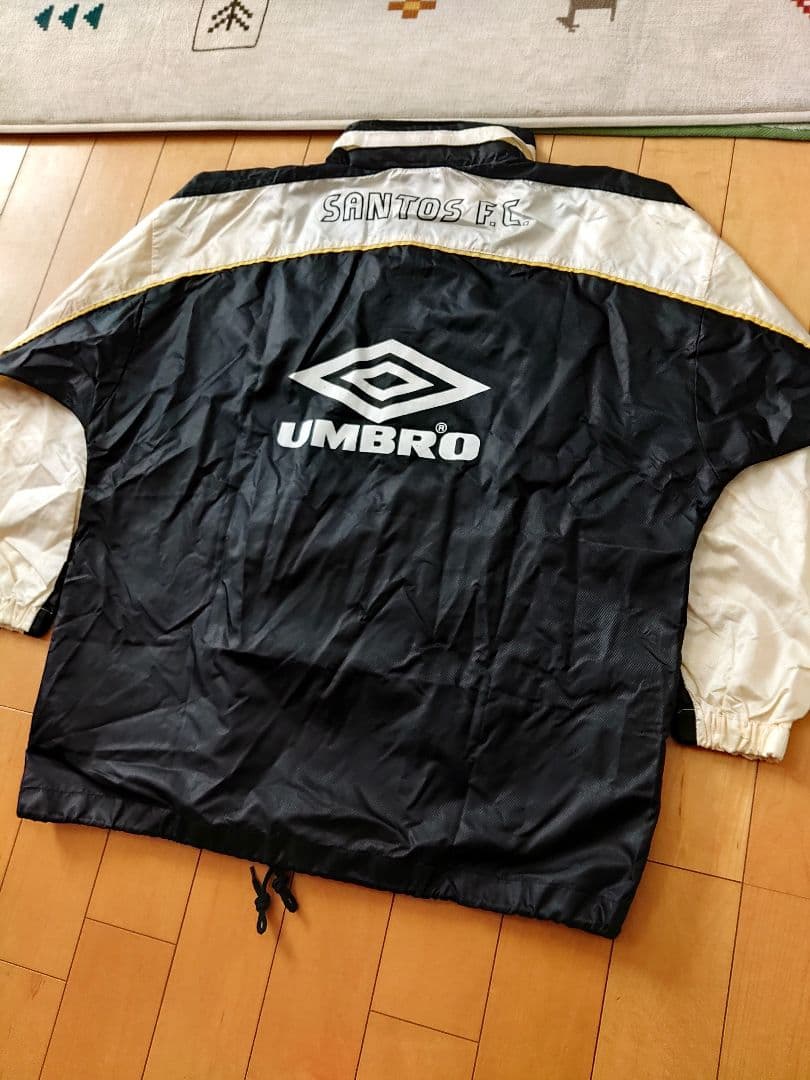 ヴィンテージジャケットアンブロSantos FC ナイロンジャケット
