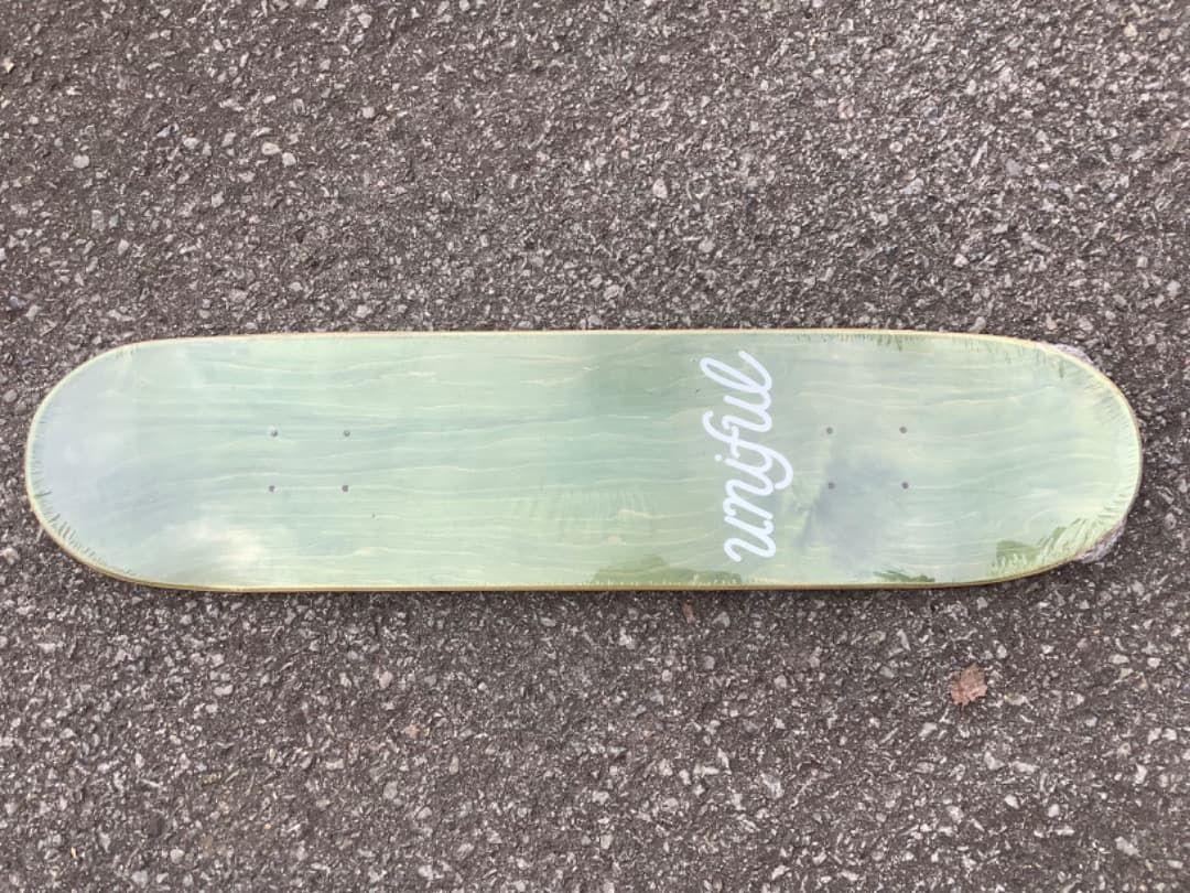 Unifulスケートボードデッキ 未使用