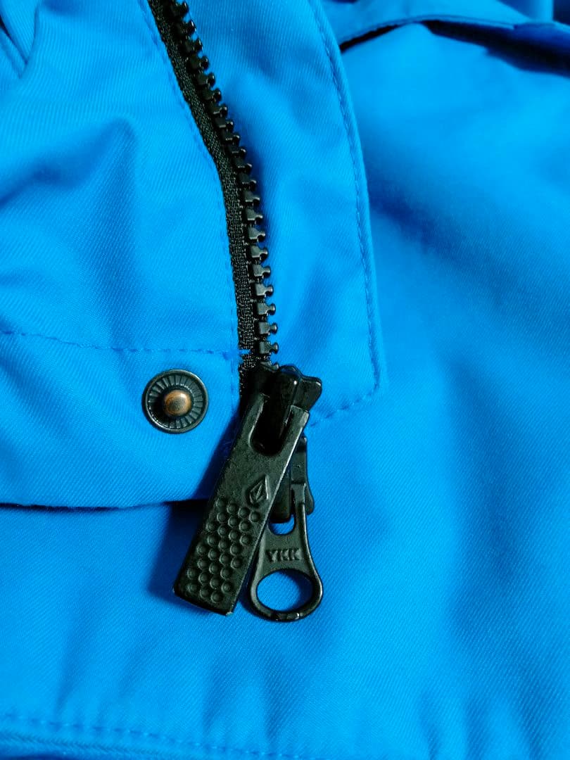 VOLCOM フード付きスノーボードウェア ジャケット スカイブルー Ｌサイズ