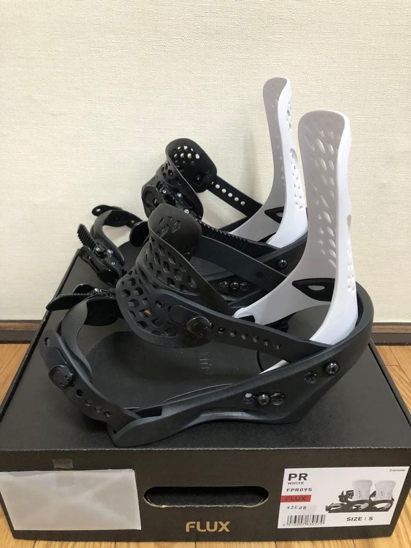 FLUX PR (美品・保証書付)Sサイズ