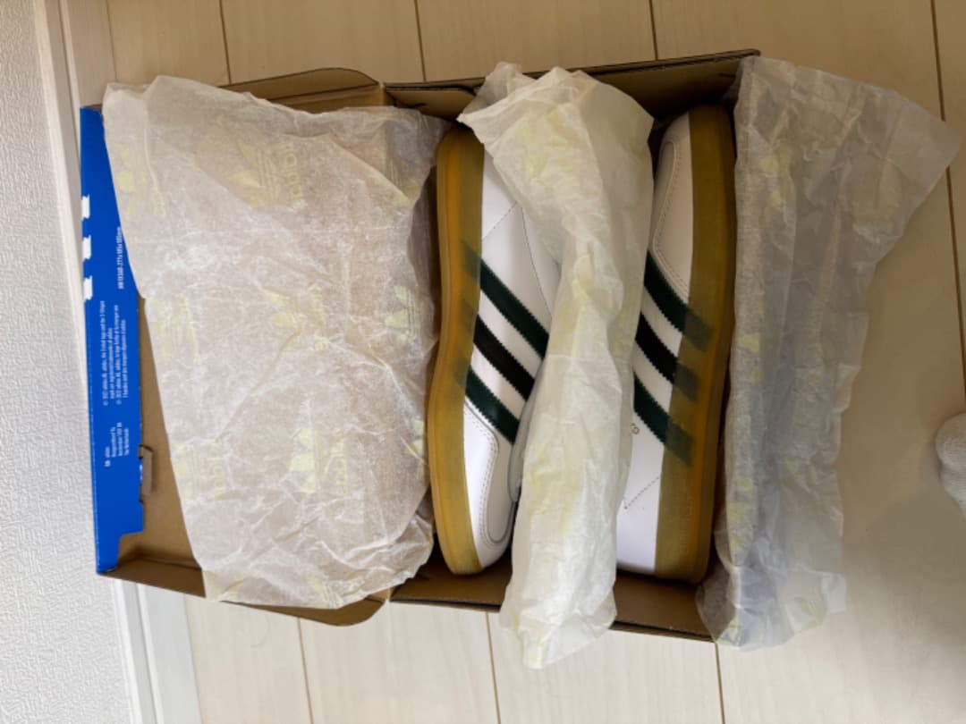 adidas GAZELLE（ガゼル）24.5cm 「新品」レアカラーライン