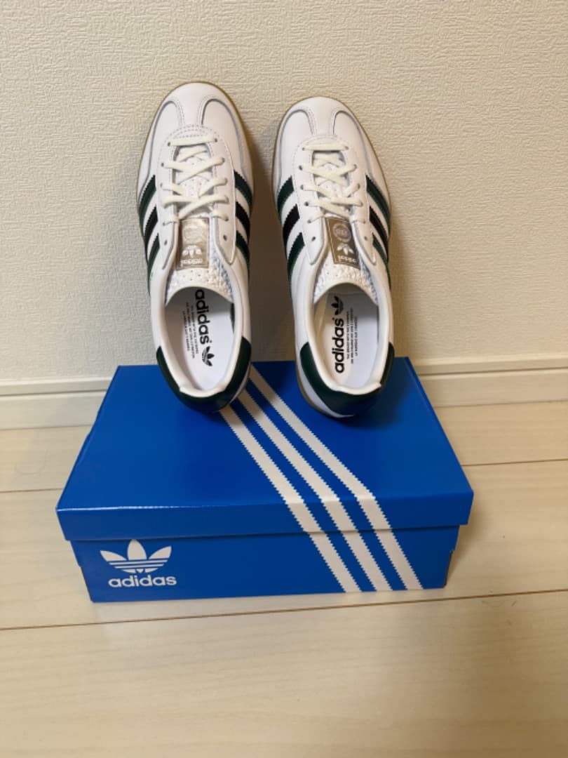 adidas GAZELLE（ガゼル）24.5cm 「新品」レアカラーライン