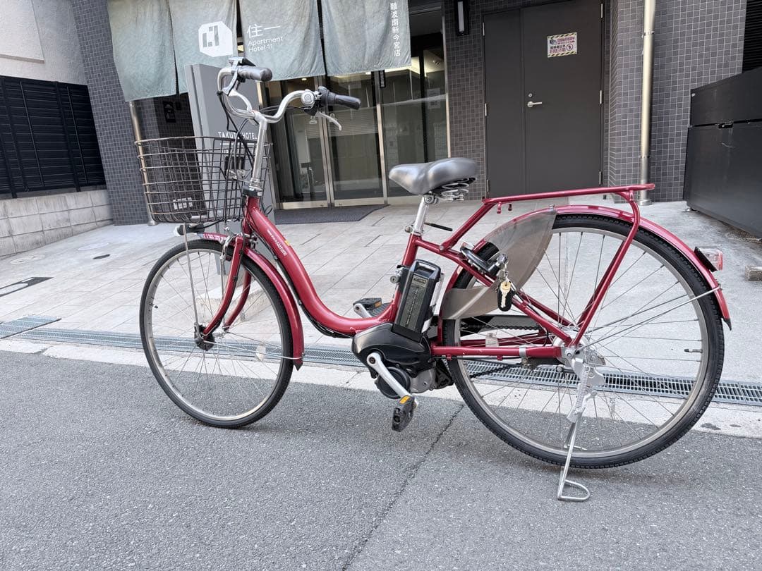 大阪府　ヤマハ　赤 電動アシスト自転車 前カゴ付き