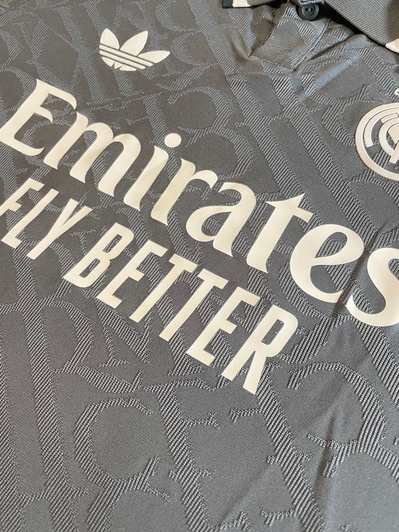 ウェア REAL MADRID 24/25 3rd authentic jersey