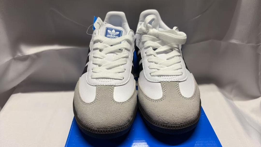 アンテナ adidas samba 23.5cm