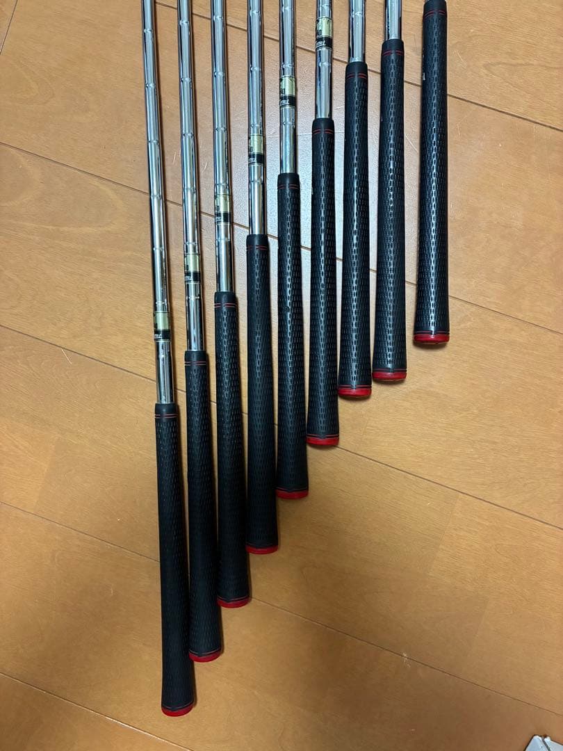 スリクソン Z725 アイアン 4-SW 9本 DG S200 おまけパター付