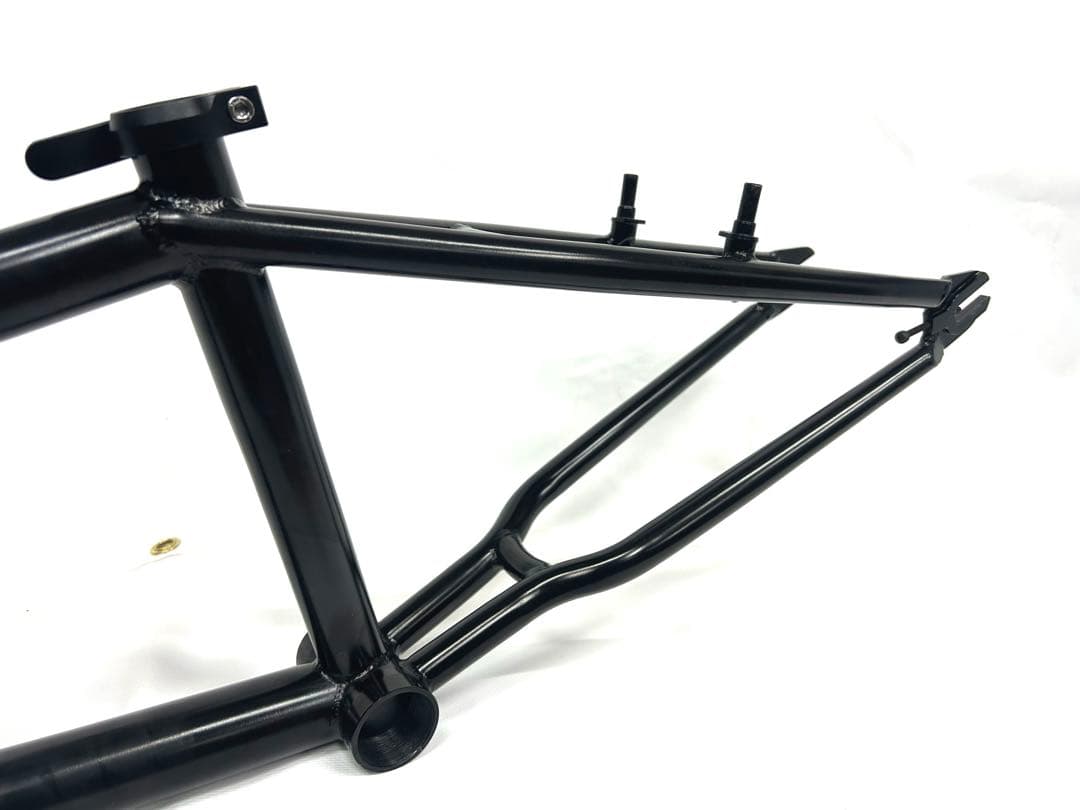 【マニア必見‼️】CULT VICK BEHM RACE FRAME BMX