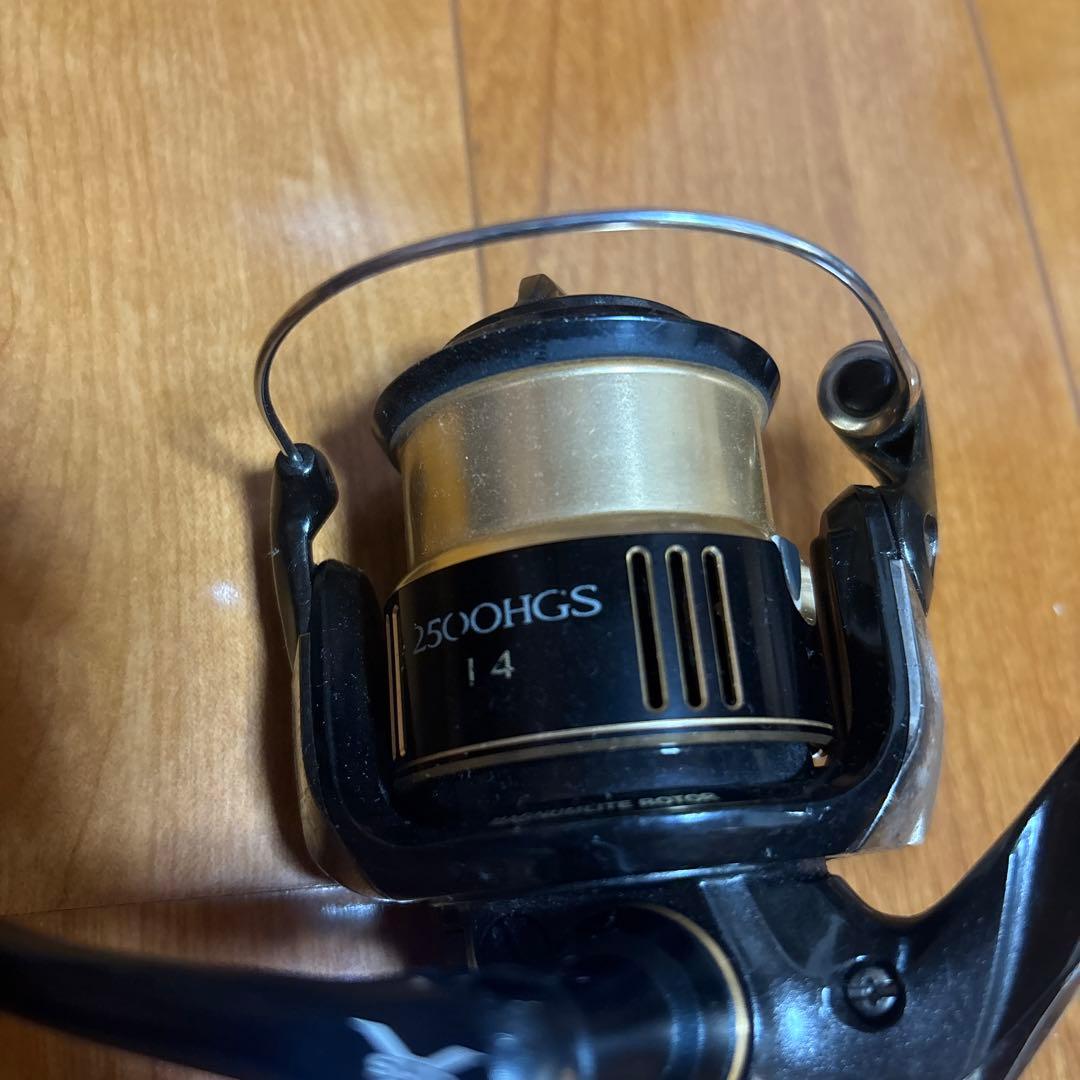 シマノ　13コンプレックス2500HGS F4