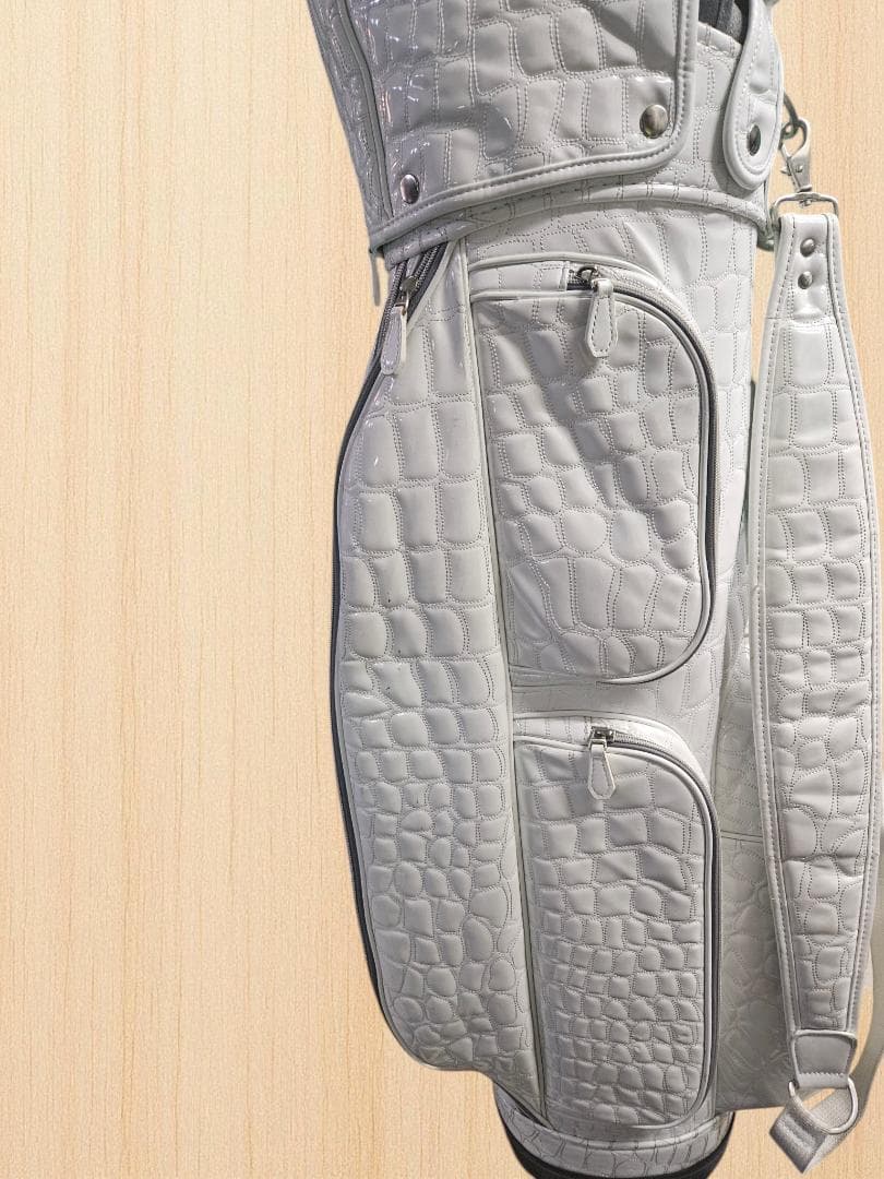 送料無料/超美品　OWL クロコダイル風エナメルキャディバッグwhite