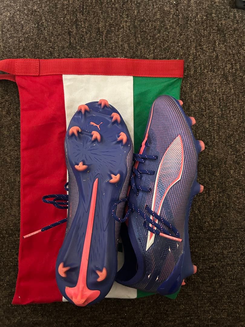 Puma Ultra サッカーシューズ FG 紫/ピンク