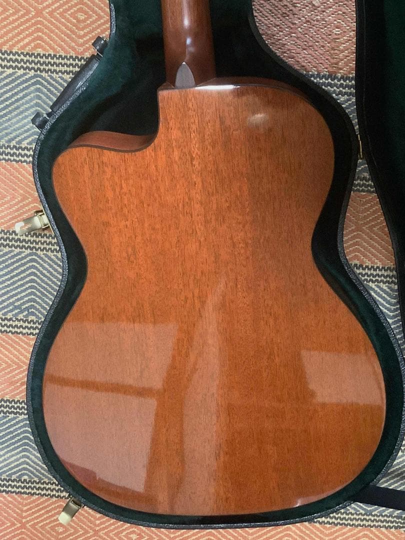 超美品 Martin 000-16GT アコースティック ハードケース・保証書付