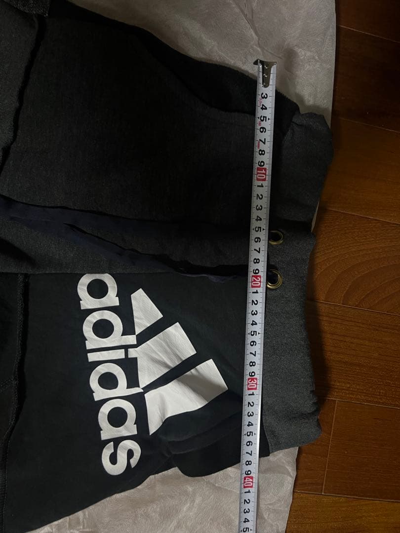 大幅値下げ！adidas パッチワーク ジャージパンツ