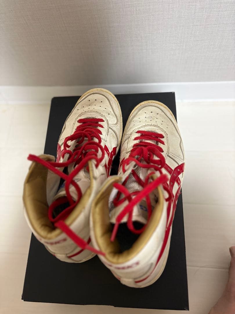 アシックス　ファブレ　ジャパン　Onitsuka Tiger