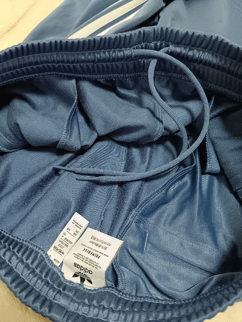 adidas ブルー GN3518 ジャージパンツ XO 美品 西野七瀬