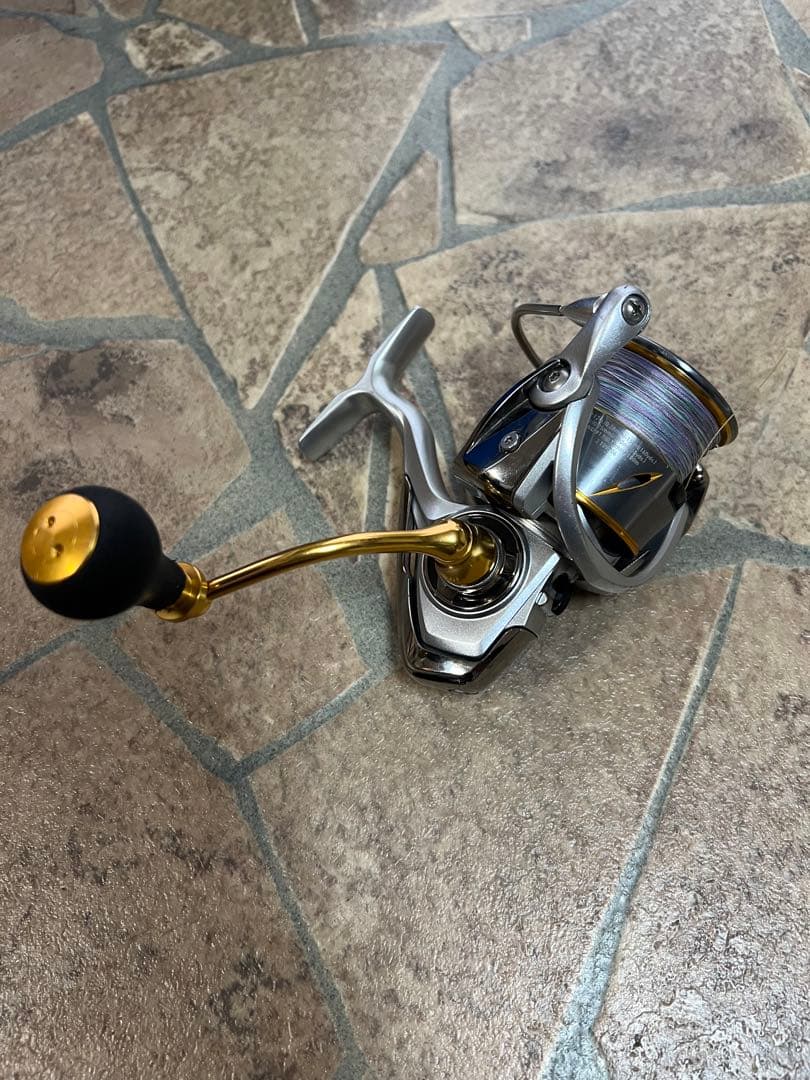 値引き可能‼︎ DAIWA ダイワ FREAMS LT4000-C フリームス