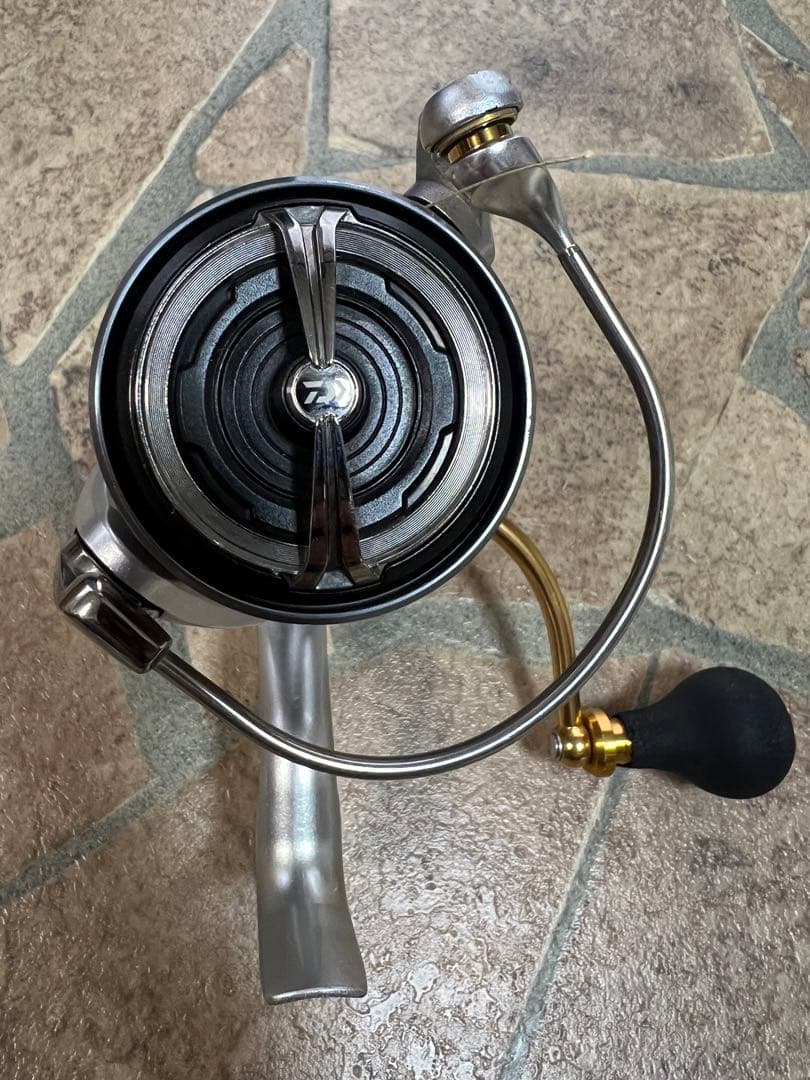 値引き可能‼︎ DAIWA ダイワ FREAMS LT4000-C フリームス