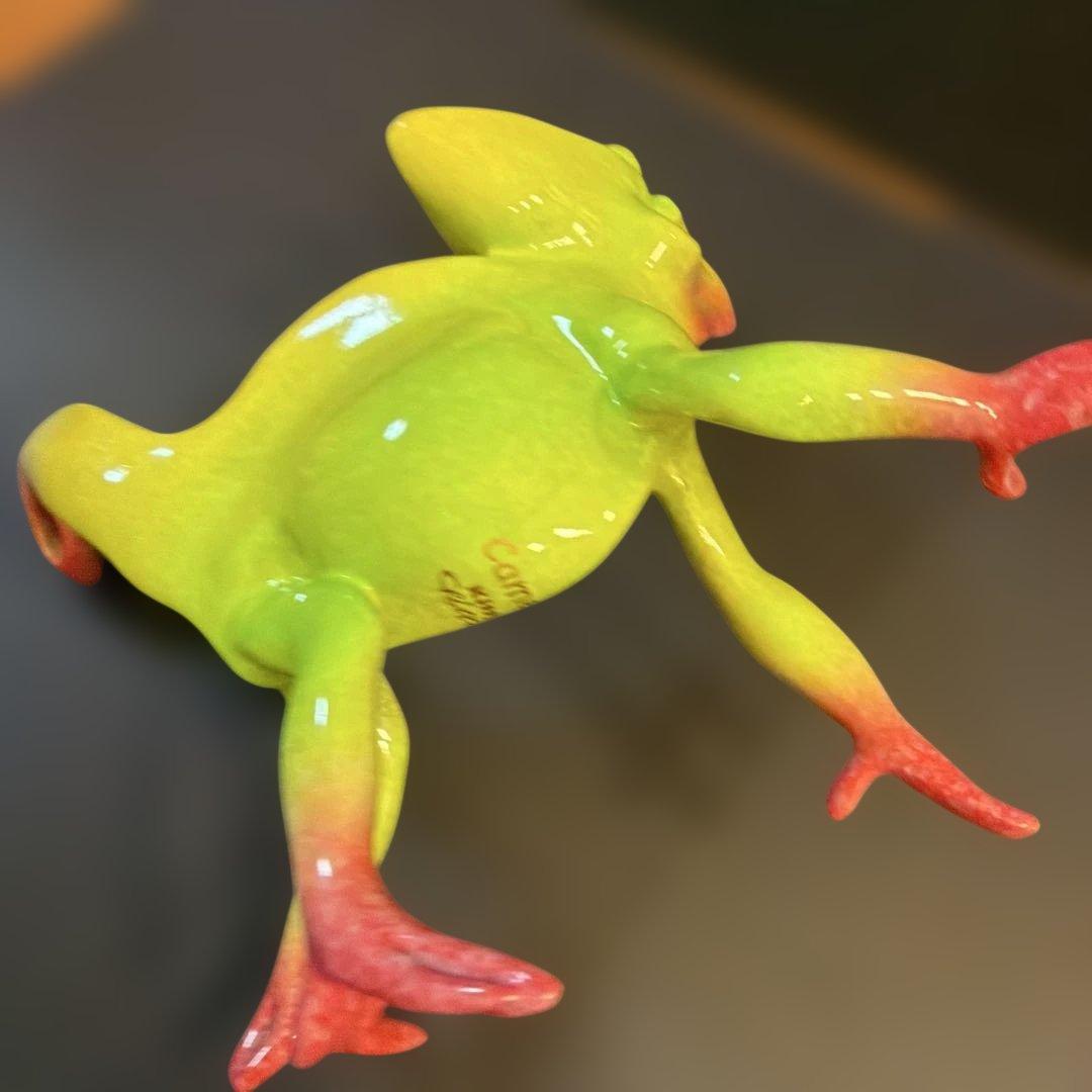キティのクリッターズ カメリア カメレオン 置物