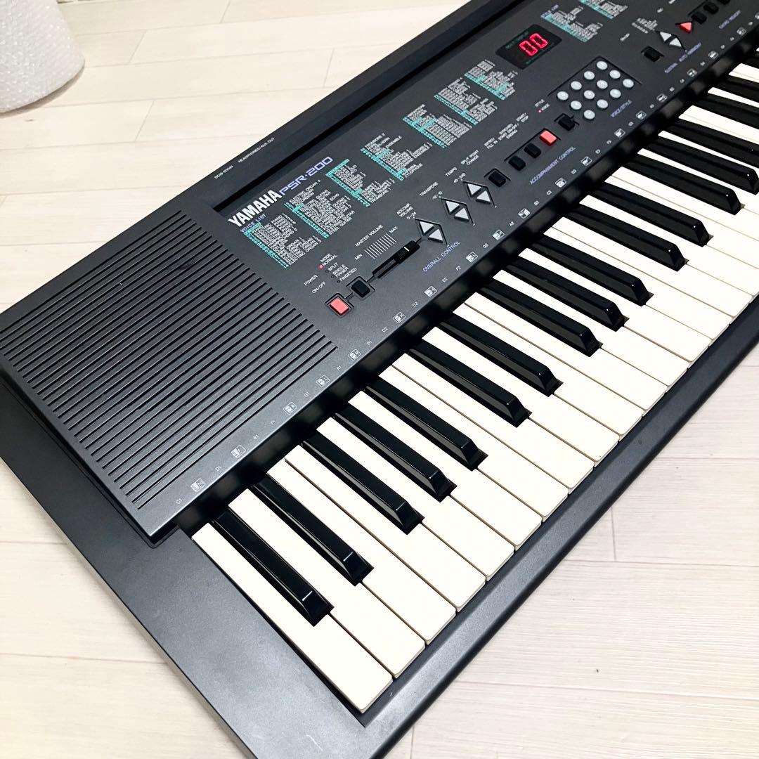61鍵盤/YAMAHA PSR-200 ヤマハ ポータブルキーボード 電子ピアノ