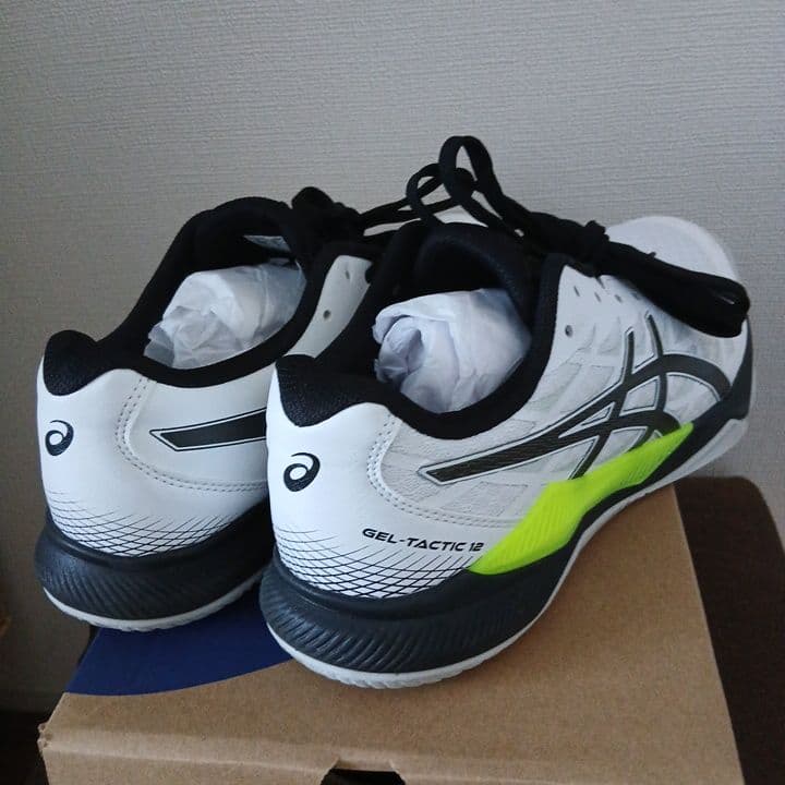 【超美品】ASICS バレーボールWIDE　24.5cm