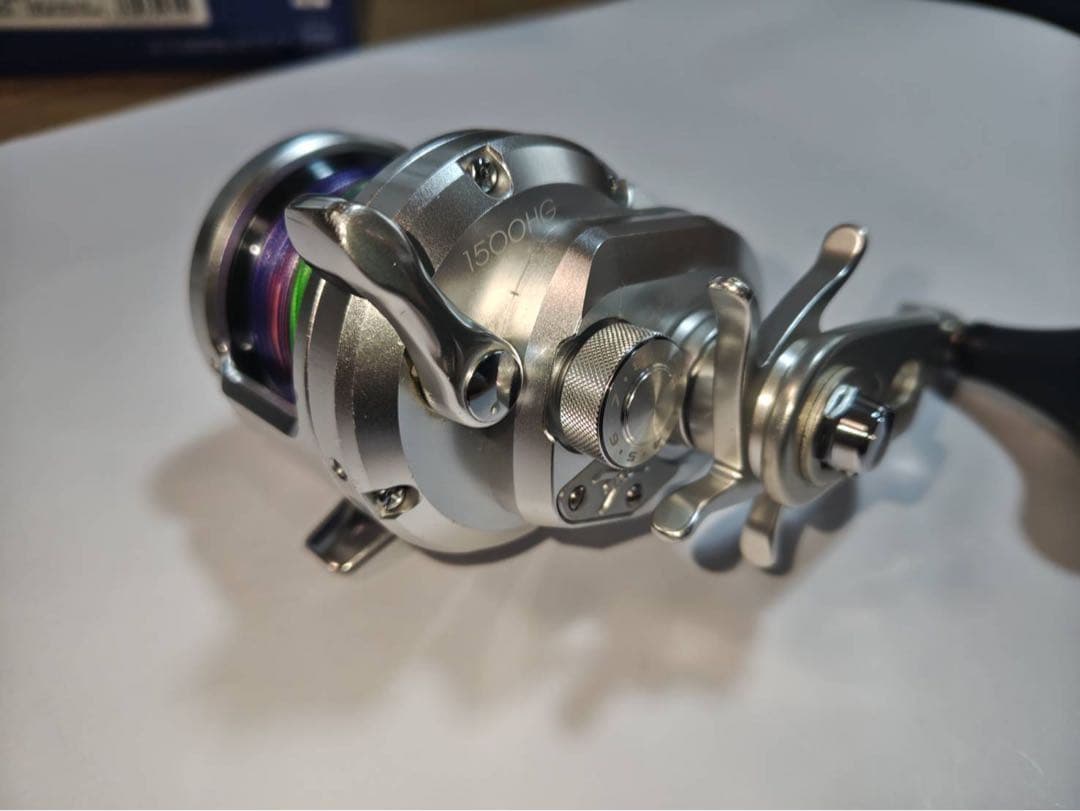 1500HG スピニングリール