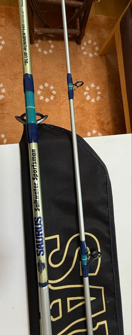 【2/22誕生日セール】 SAURUS SWS BLUE RUNNER 110