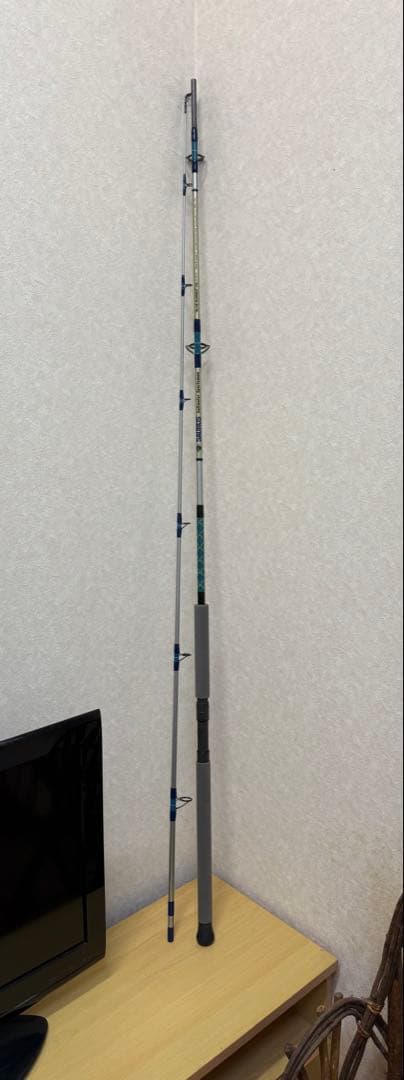 【2/22誕生日セール】 SAURUS SWS BLUE RUNNER 110