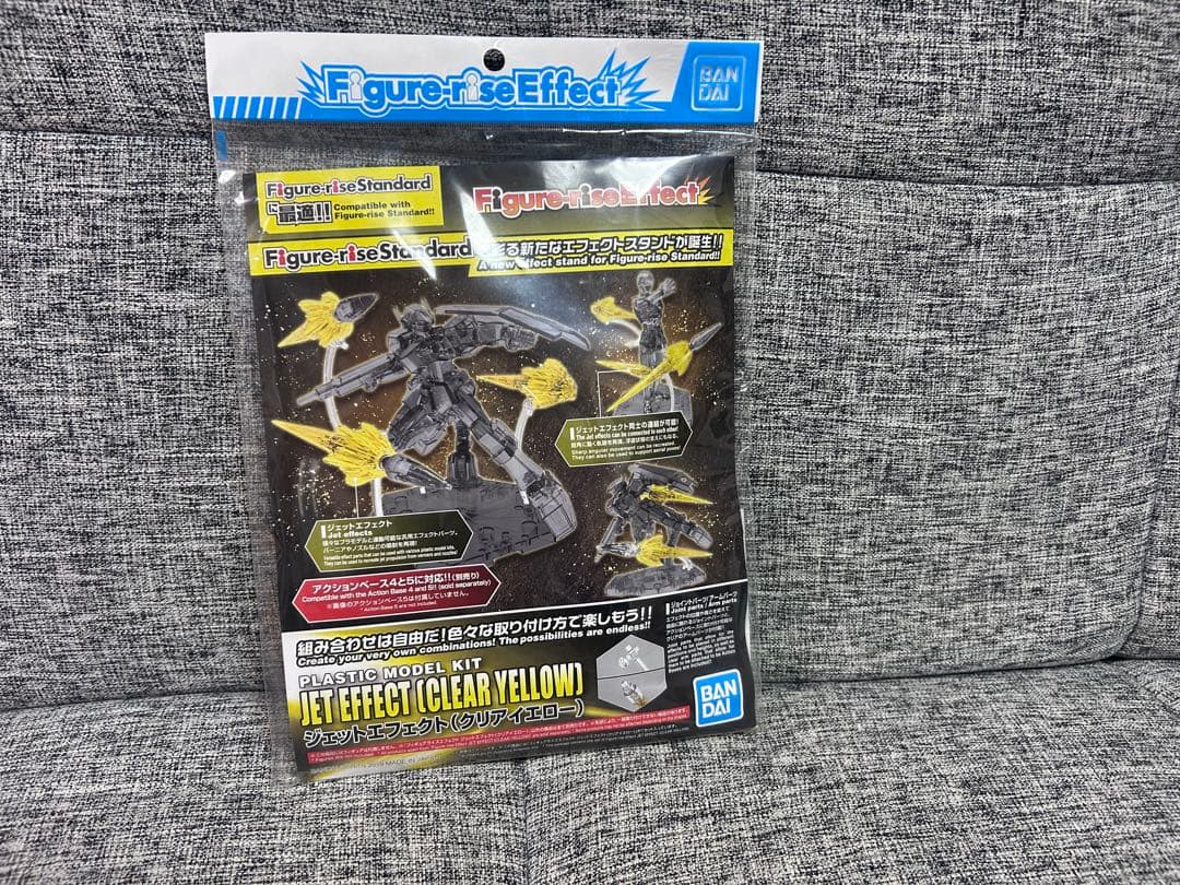 RG 1/144 ガンダムベース限定 νガンダム［チタニウムフィニッシュ］